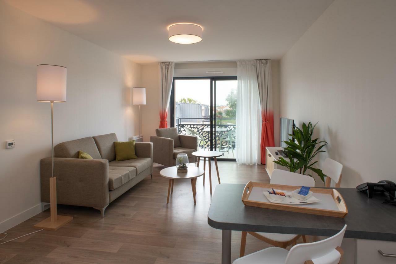 Domitys Les Fregates Aparthotel Les Sables-d'Olonne Exterior photo